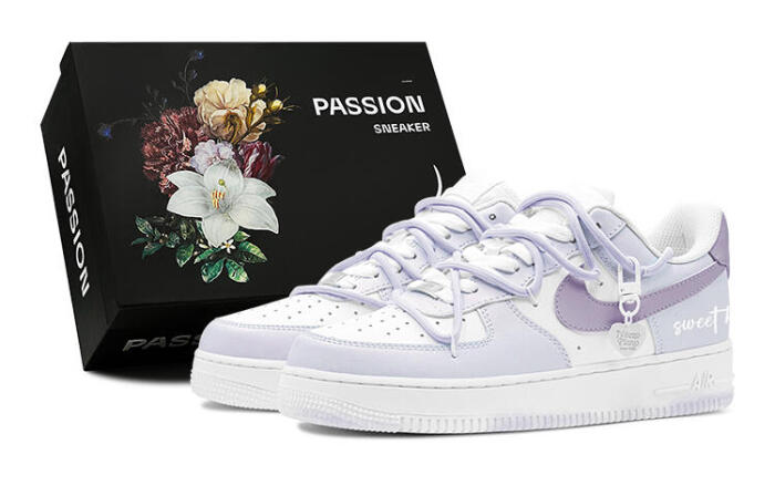 Nike Air Force 1 Low