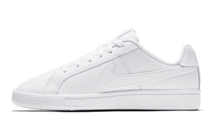 Nike Court Royale