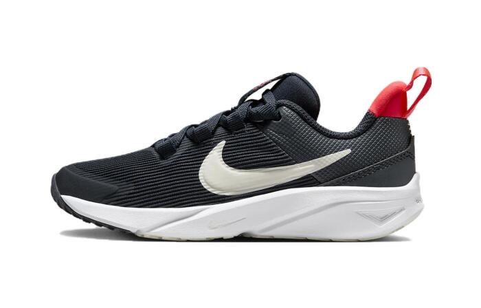 Nike Star Runner 4