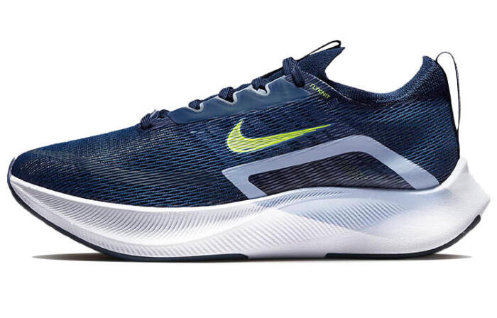 Nike Zoom Fly 4