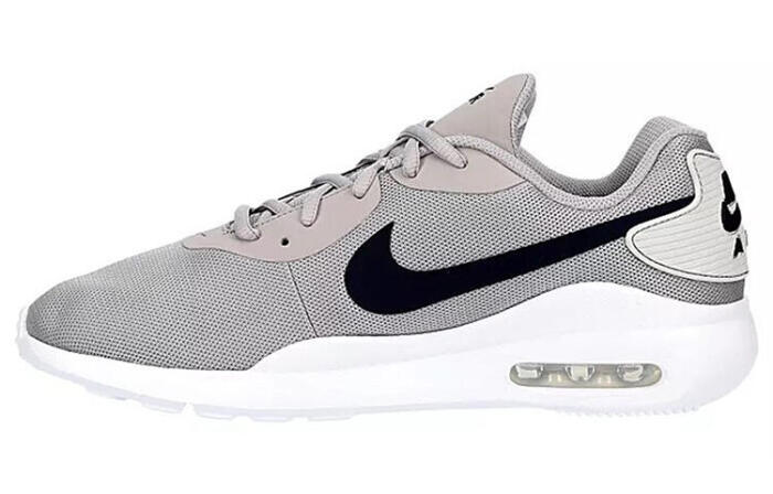 Nike Air Max Oketo