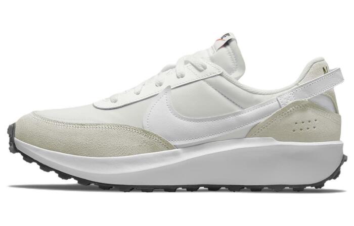 Nike debu