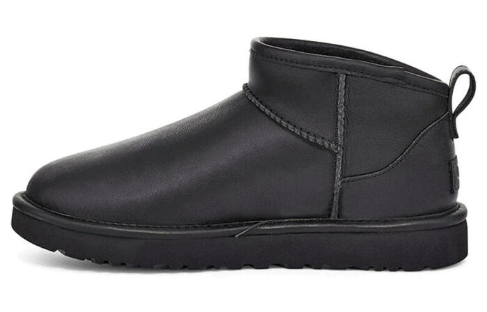 UGG CLASSIC ULTRA MINI