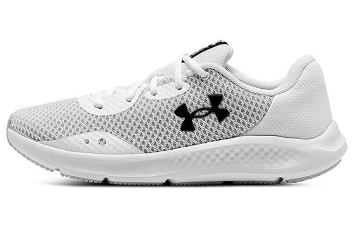 Under Armour Pursuit Charged