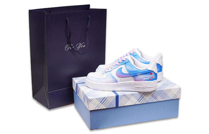 Nike Air Force1 "Triple White"