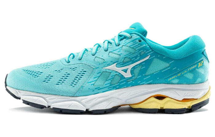 Mizuno Wave Ultima 12