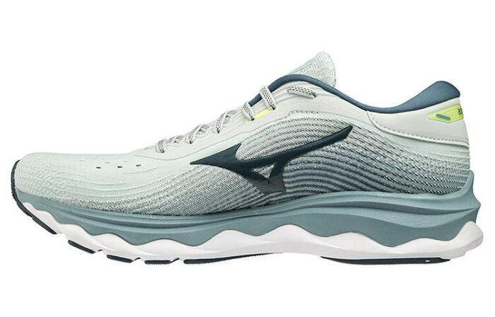 Mizuno Wave Sky 5