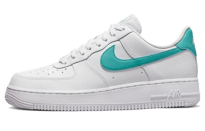 Nike Air Force 1 07