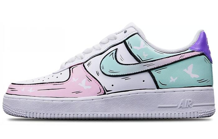 Nike Air Force 1 07 &