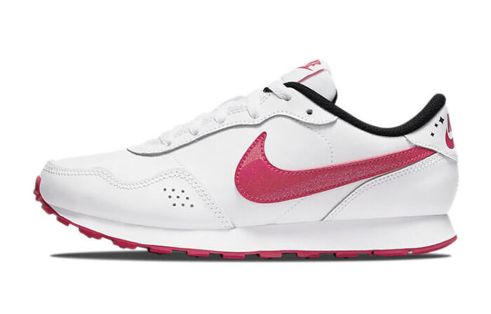 Nike MD Valiant