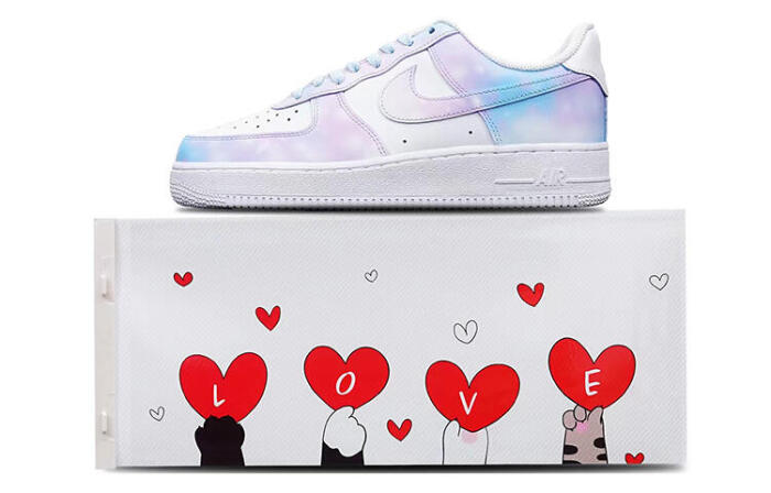 Nike Air Force 1 Low "Triple White" Vibe 520 100