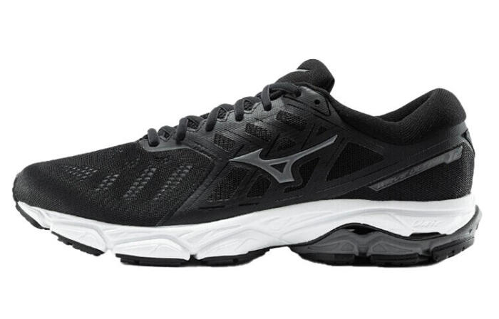 Mizuno Wave Ultima 12