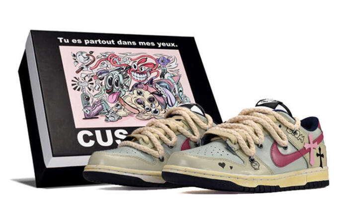 Nike Dunk Low
