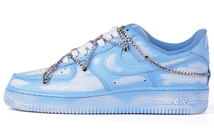 Nike Air Force 1 Low Triple White