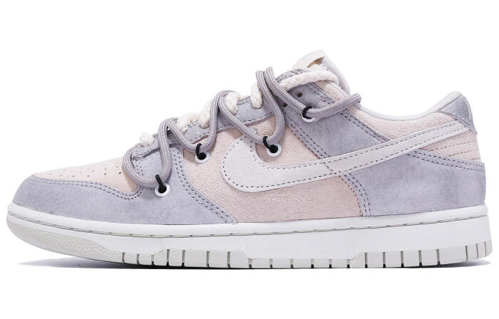 Nike Dunk Vibe