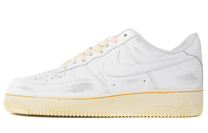 Nike Air Force 1 07 Low