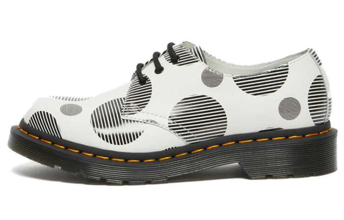 Dr.Martens