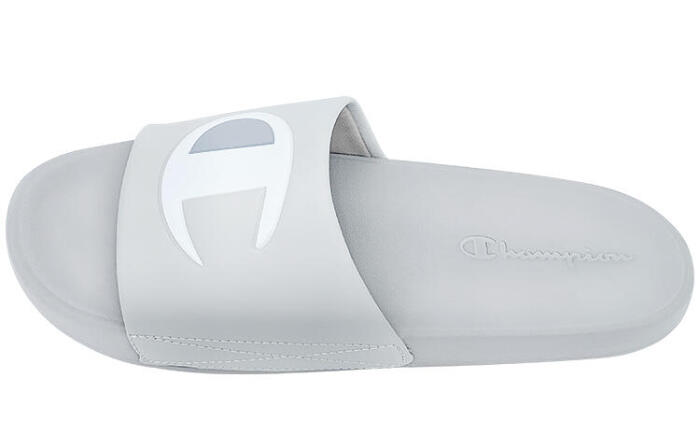 Champion Campus Slide C logo