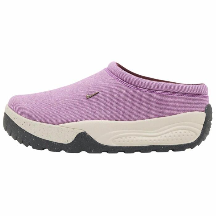 Nike ACG Rufus “Bold Berry”