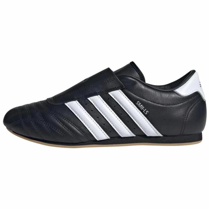 adidas WMNS Taekwondo “Black White Gum”