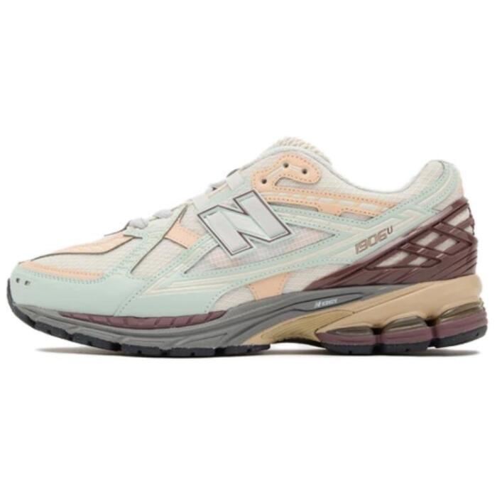 New Balance 1906U “Clay Ash”