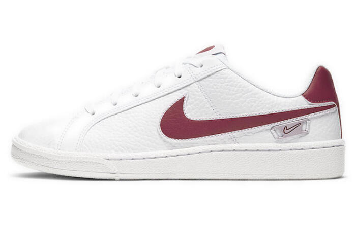 Nike Court Royale Valentine’s Day