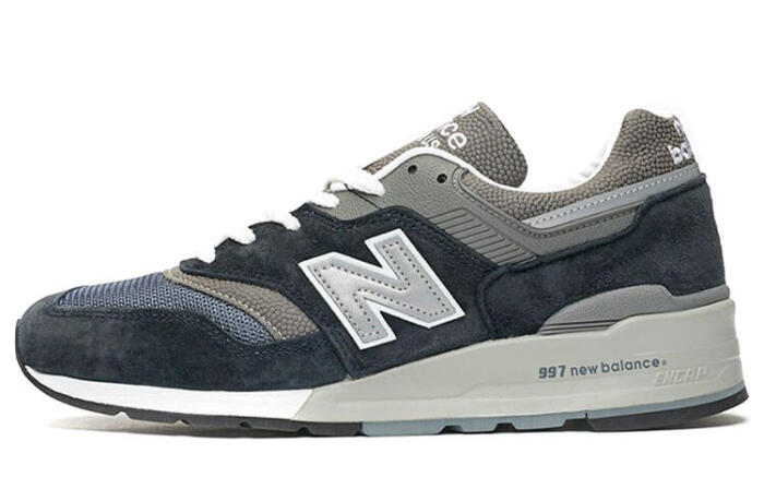 New Balance 997