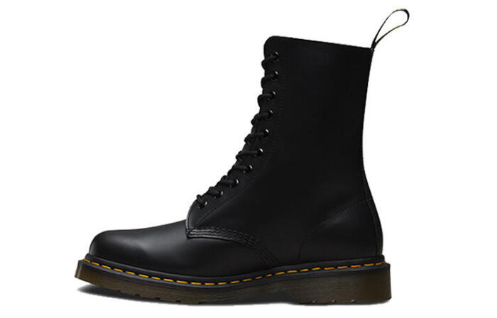 Dr.Martens 1490  Black Smooth