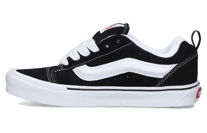 Vans Knu Skool “Black/White”