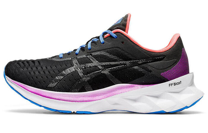 Asics Novablast