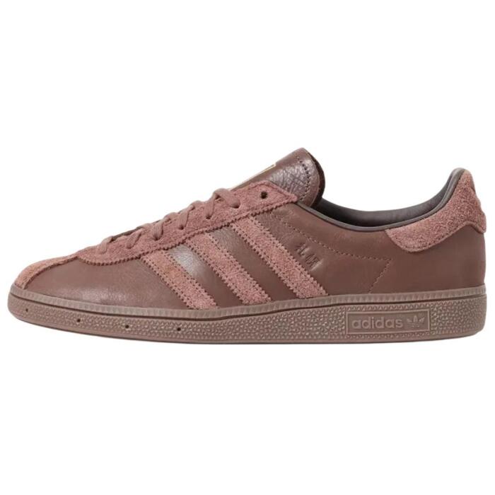 size? x Billy’s x adidas originals Sapporo