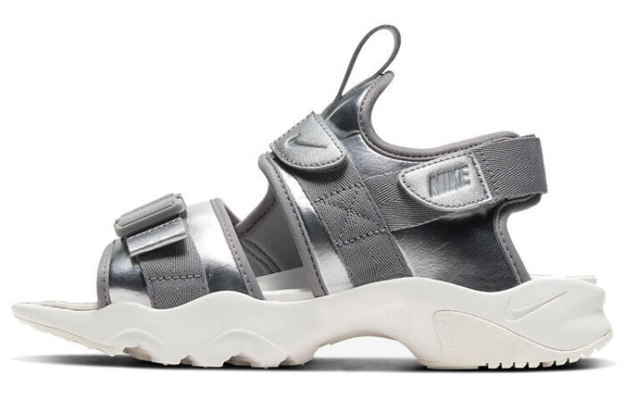 Nike Canyon