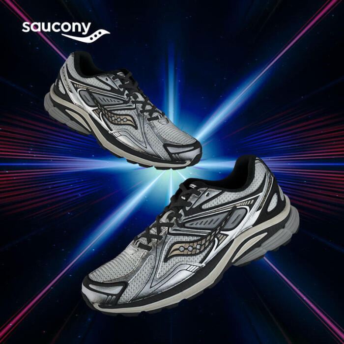 Saucony Kinvara 4 “White/Black/Silver”