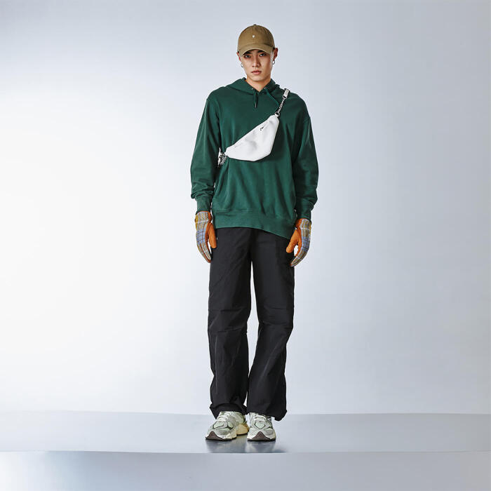 New Balance 9060 “Olivine”