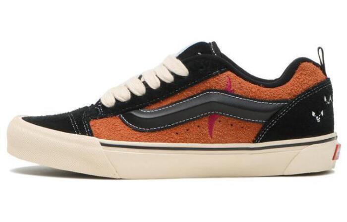 Disney x Vans Knu Skool “Scar”